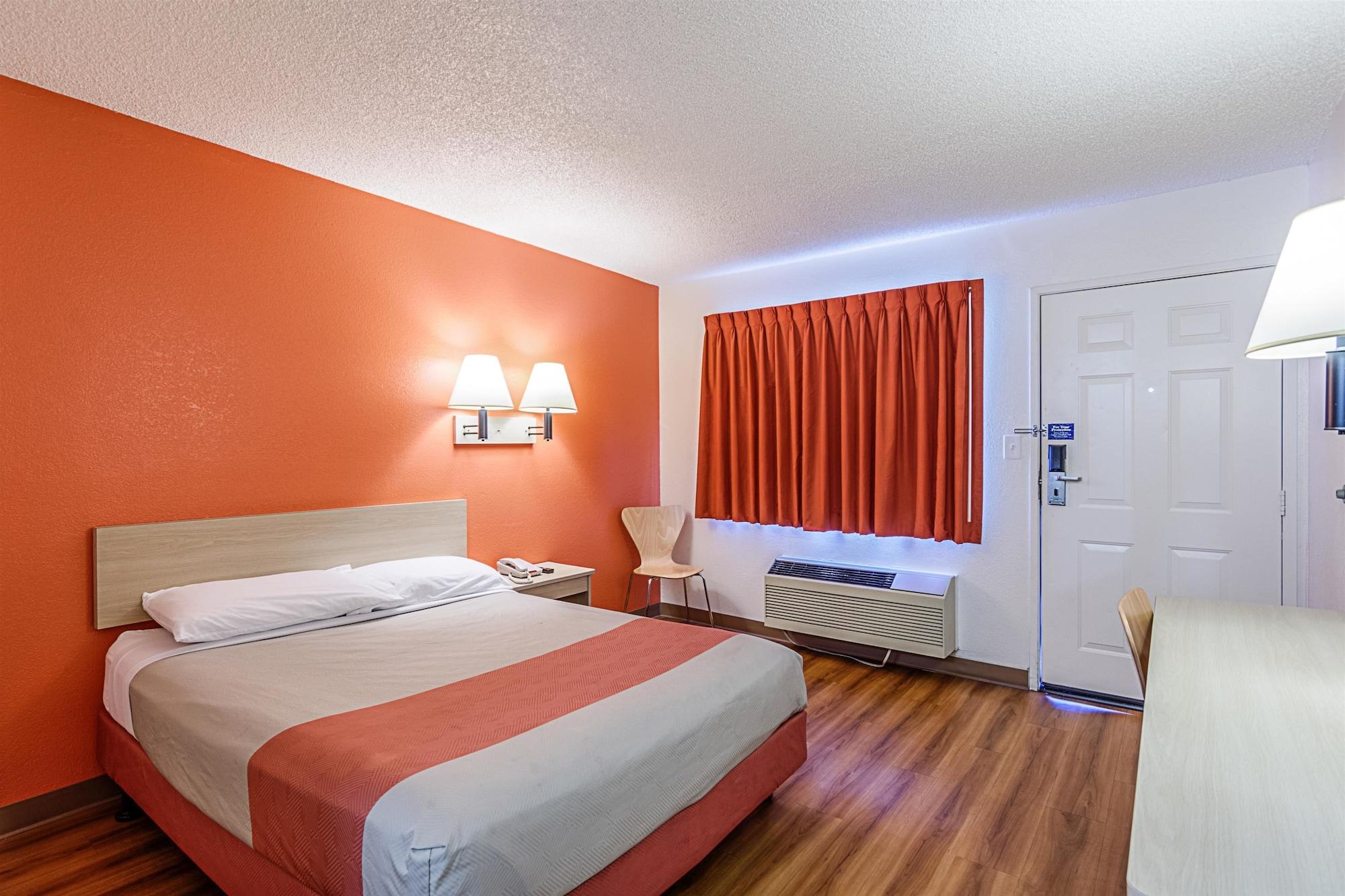 Park Inn By Radisson, Модесто Екстериор снимка