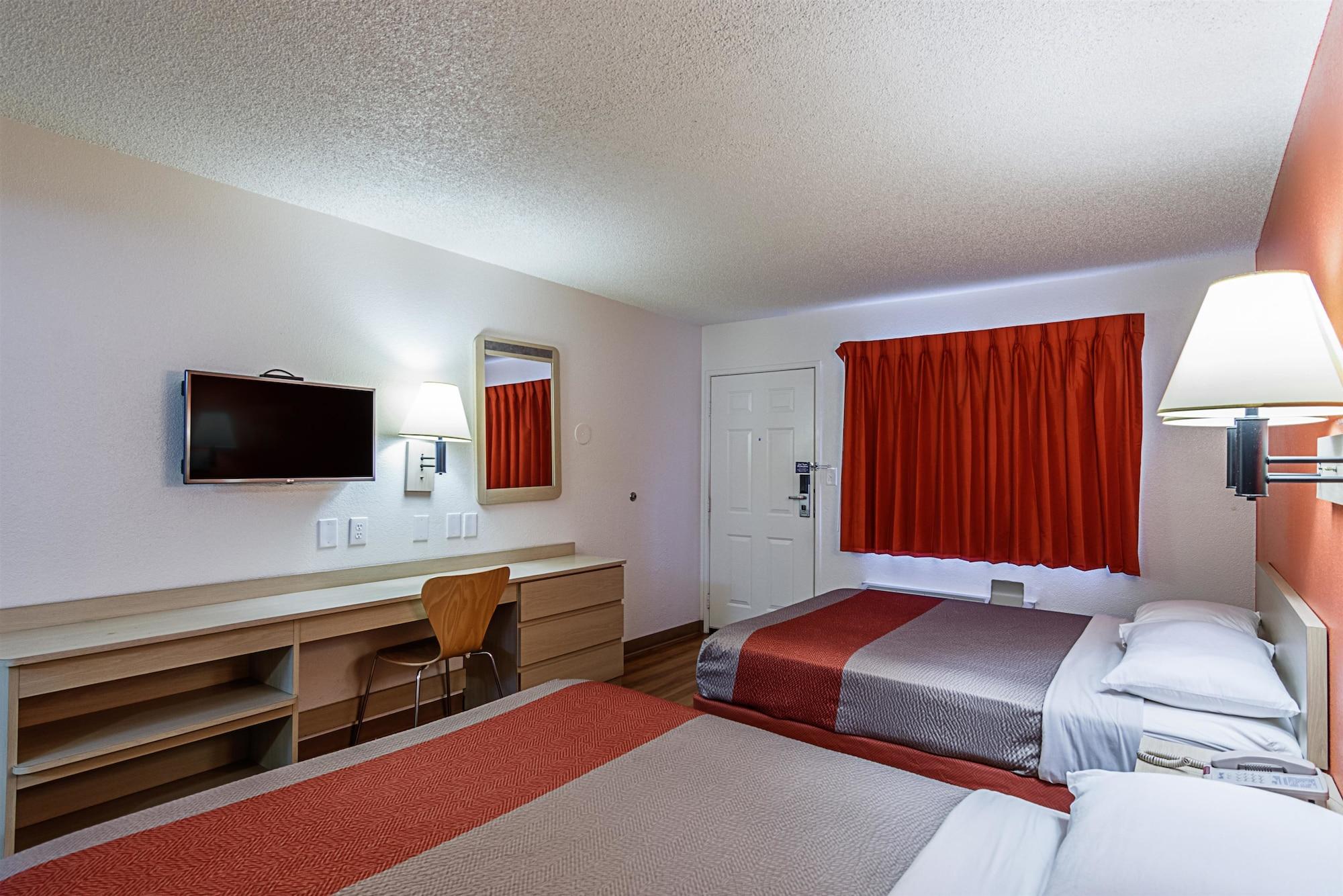 Park Inn By Radisson, Модесто Екстериор снимка